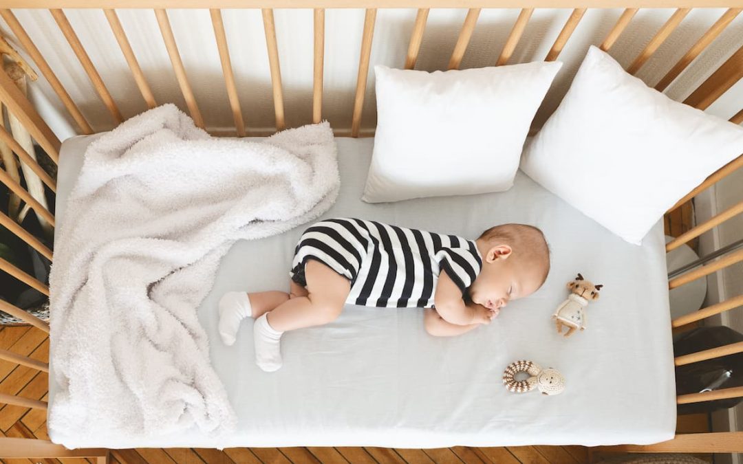 Quelles sont les caractéristiques d’un lit pour bébé évolutif en bois écologique ?